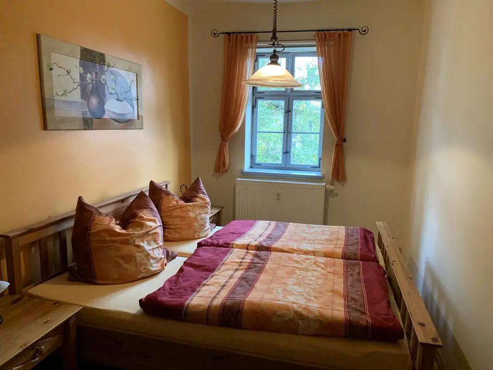 Bedroom, with double bed